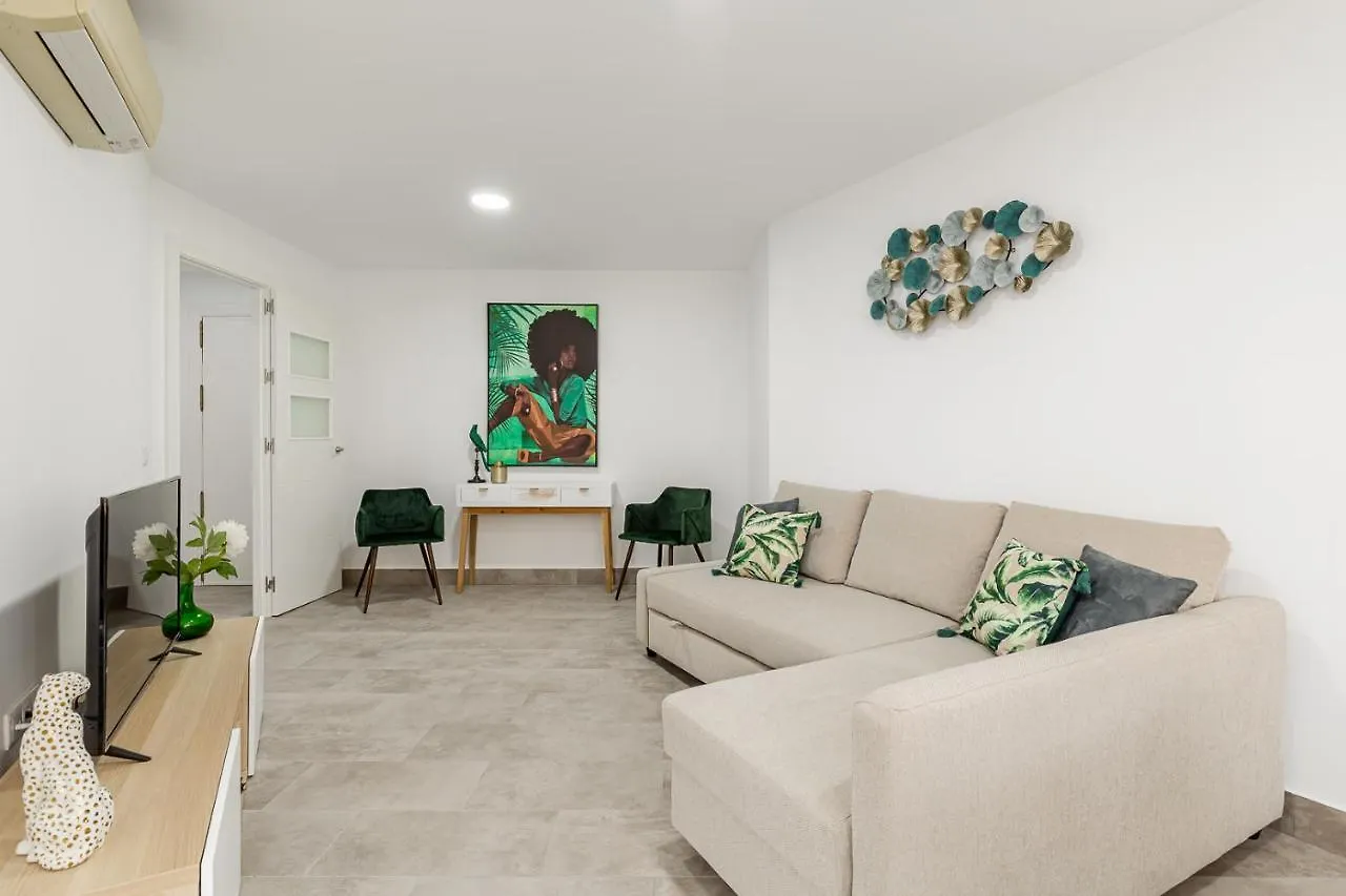 Modern Apartment Steps From The Beach Torrox 0*,  Spain