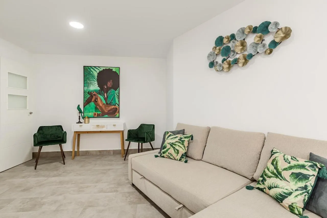 Modern Apartment Steps From The Beach Torrox Spain