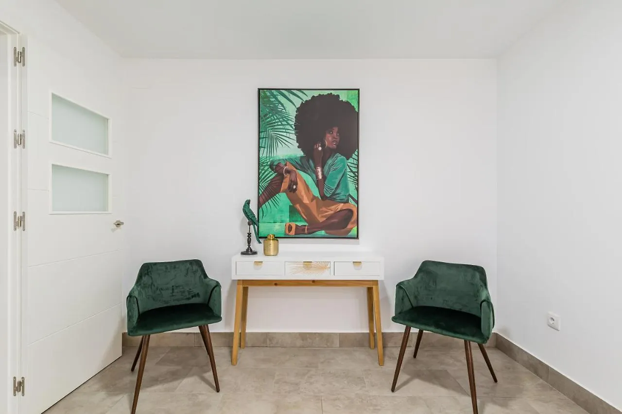 Modern Apartment Steps From The Beach Torrox