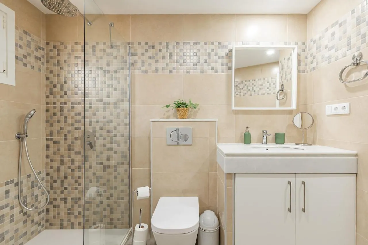 Modern Apartment Steps From The Beach Torrox